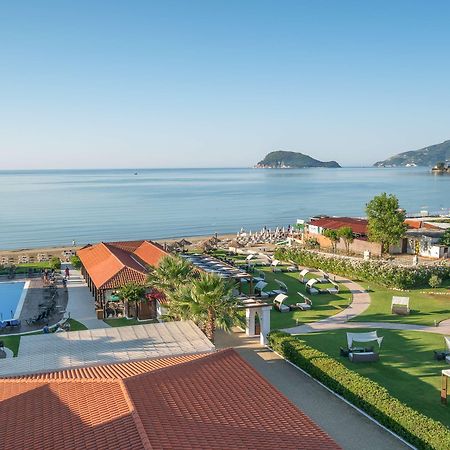 Galaxy Beach Resort BW Premier Collection ลากานาส ภายนอก รูปภาพ
