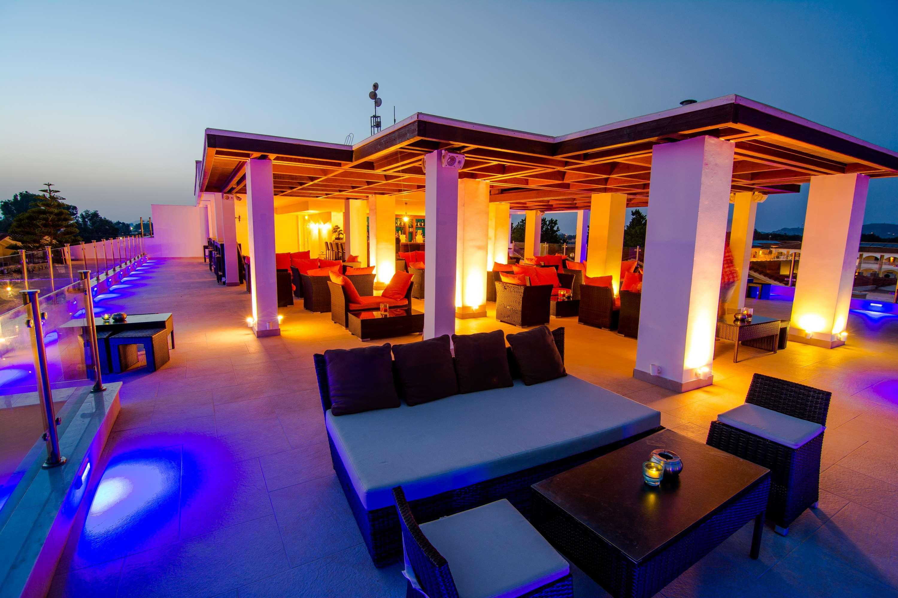 Galaxy Beach Resort BW Premier Collection ลากานาส ภายนอก รูปภาพ